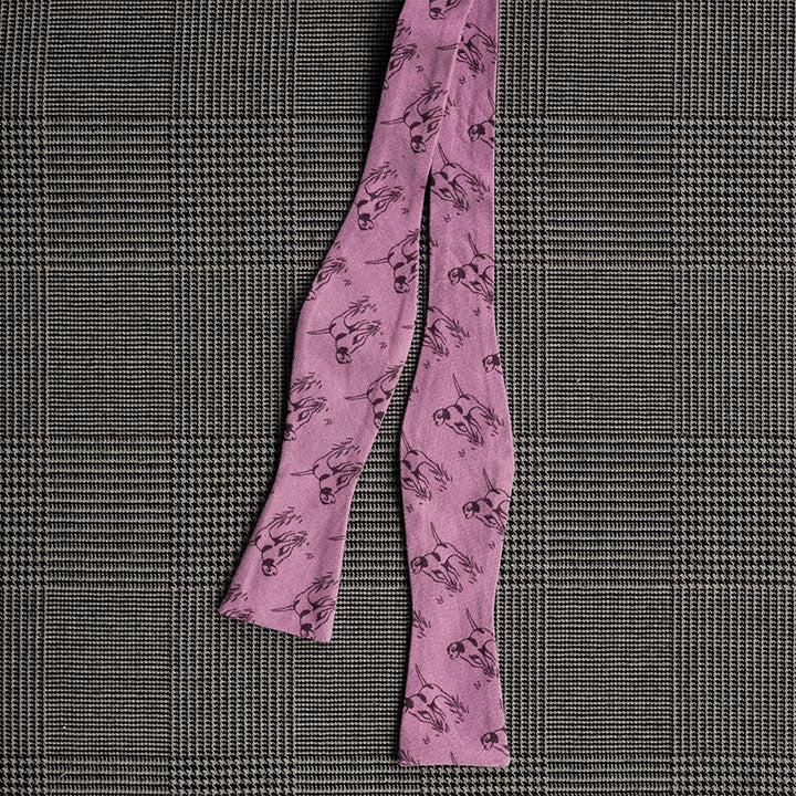 Pointer Bow Tie (Lavender)