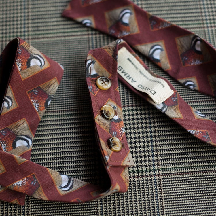 Quail Bow Tie (Rust)