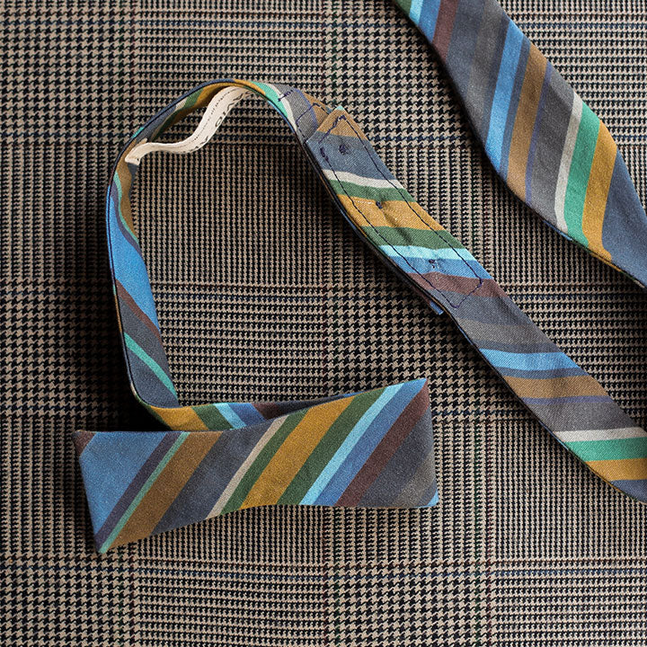 Stripe Bow Tie (Blue)